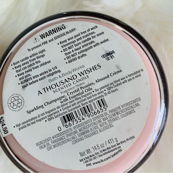 Bath & Bodyworks A thousand wishes NWT 3 wick candle champagne, peonies, almond - Picture 4 of 5